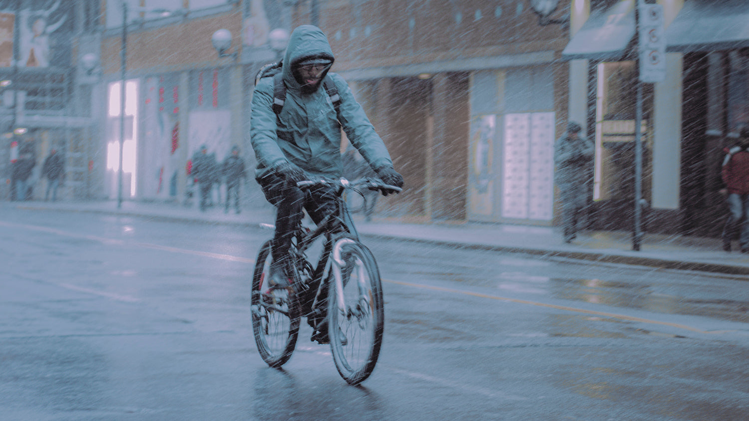 The Ultimate Guide To Fall & Winter Biking - Hexlox