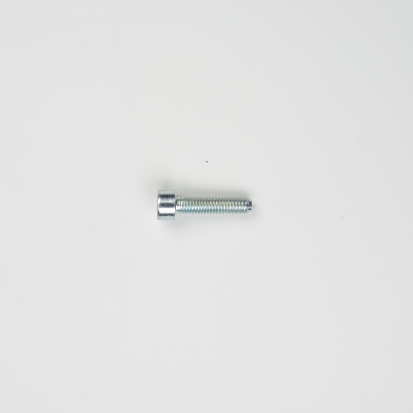 M6 Steel bolts cylinder head – use Hexlox Insert 5 mm