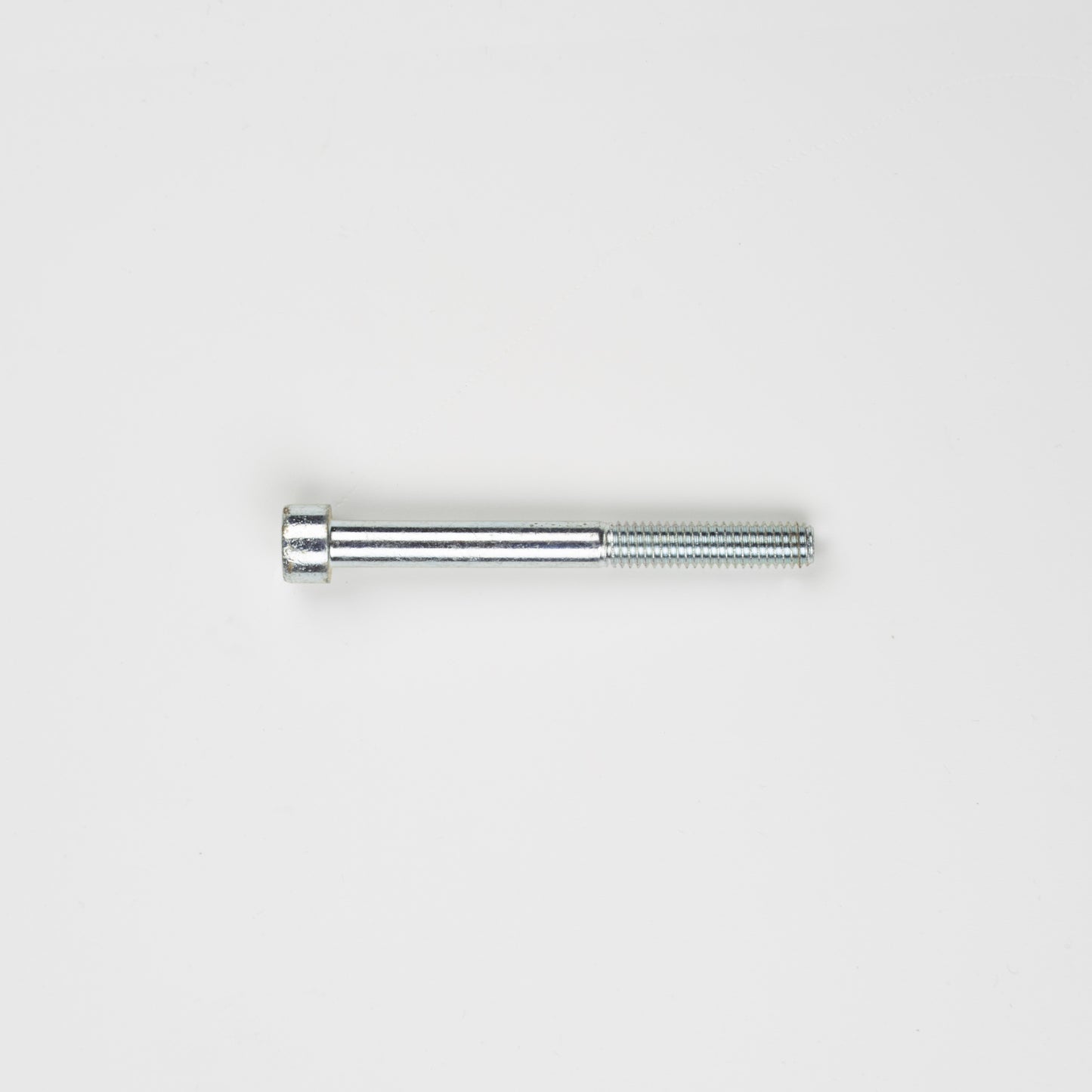 M6 Steel bolts cylinder head – use Hexlox Insert 5 mm