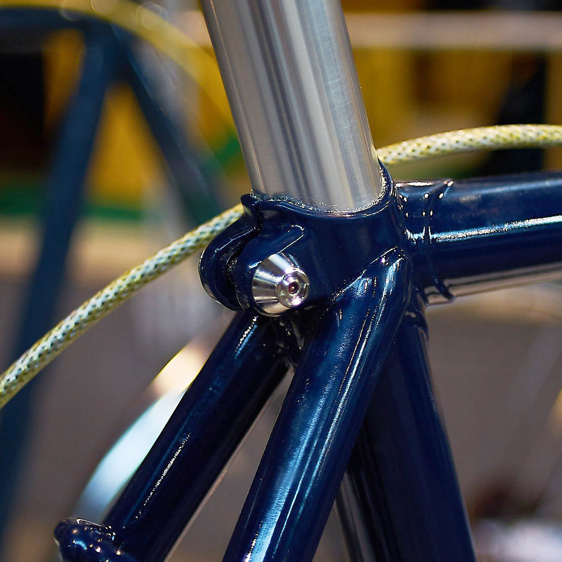 Handy Hexagonal Locks : bike locks